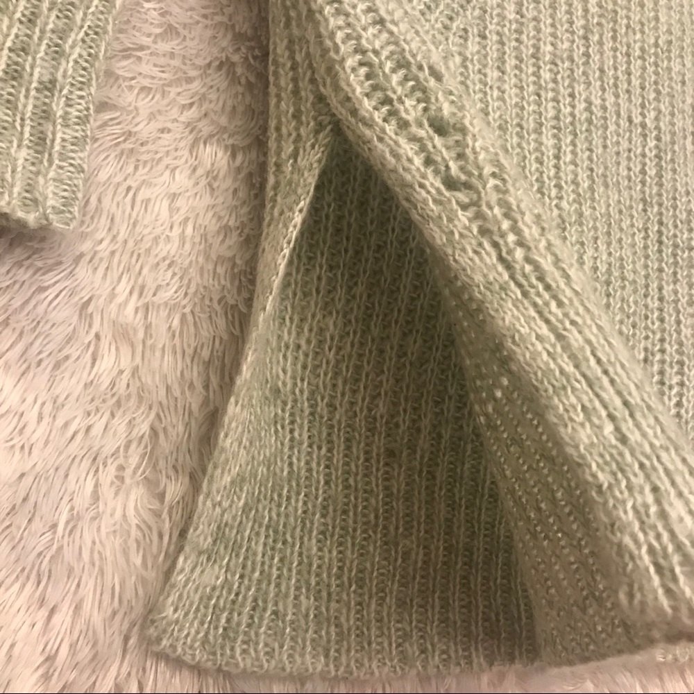 IT’S OUR TIME sweater - Picture 5 of 10